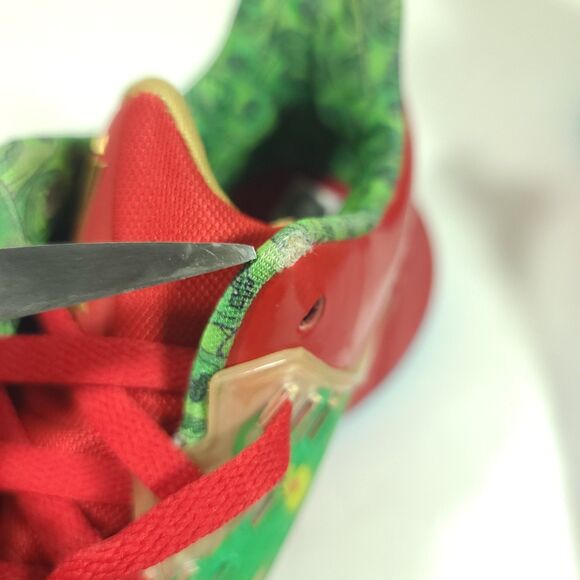 Nike Kyrie Low 2 x SpongeBob SquarePants Mr Krabs Men\'s Sz 9 CJ6953-600 EUC main image 5